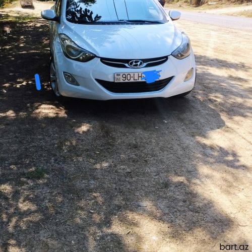 Hyundai Elantra: 1.8 l. | 2011 il