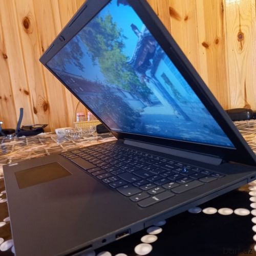 Lenovo 15.6 
