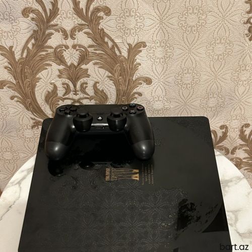 Playstation 4 Slim 