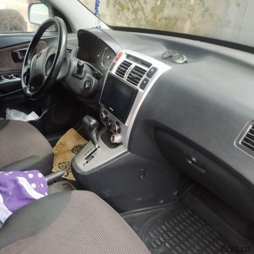 Hyundai Tucson: 2 l | 2007 il 