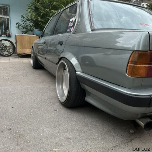 BMW 3 series: 3.2 l | 1990 il