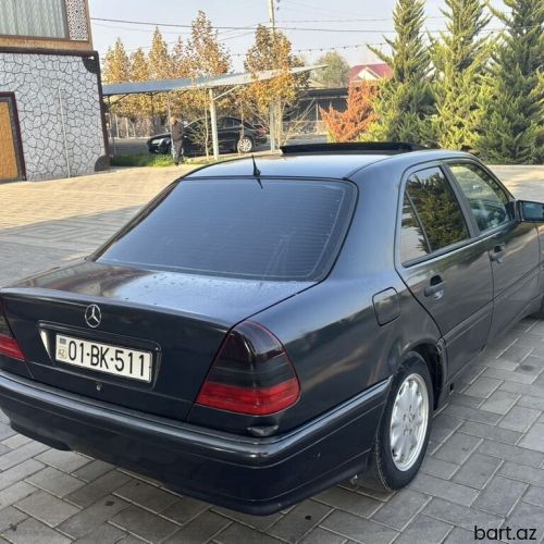 Mercedes-Benz C-Class: 1.8 l | 1997 il 