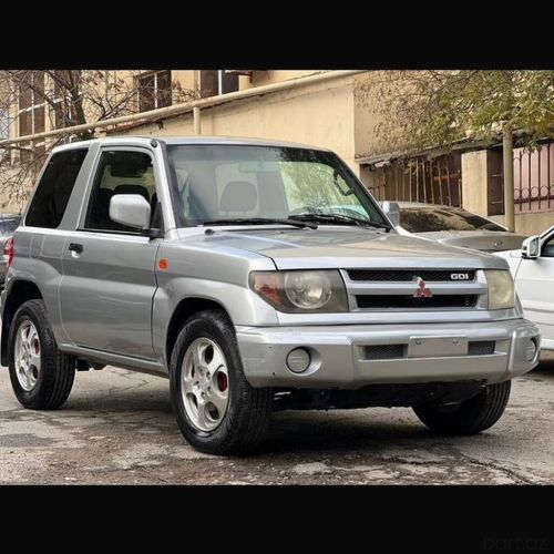 Mitsubishi Pajero: 1.8 l | 1999 il