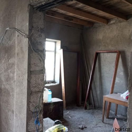 3 otaqlı həyət evi