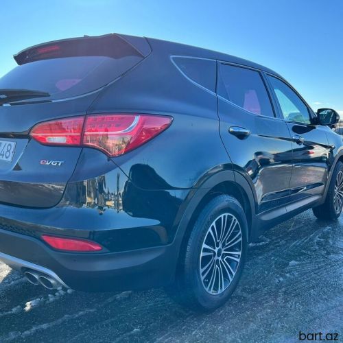 Hyundai Santa Fe: 2 l. | 2014 il