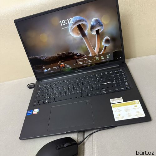 ASUS Vivobook, 16