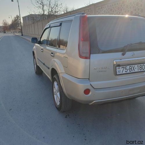Nissan X-Trail: 2.5 l. | 2008 il