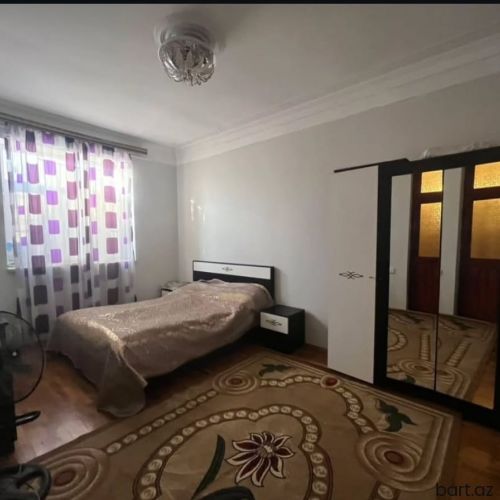 4 otaqlı həyət evi satılır