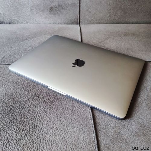 Intel Core i5, 8 GB, 13.3 