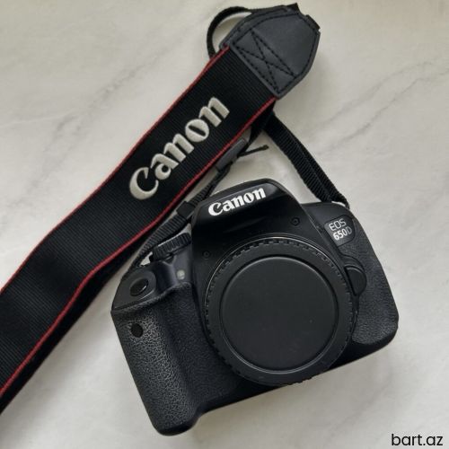 Canon EOS 600D,