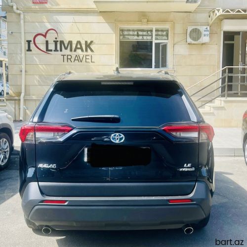 Toyota RAV4: 2.5 l | 2021 il