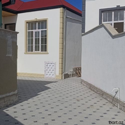 3 otaqlı həyət evi satılır