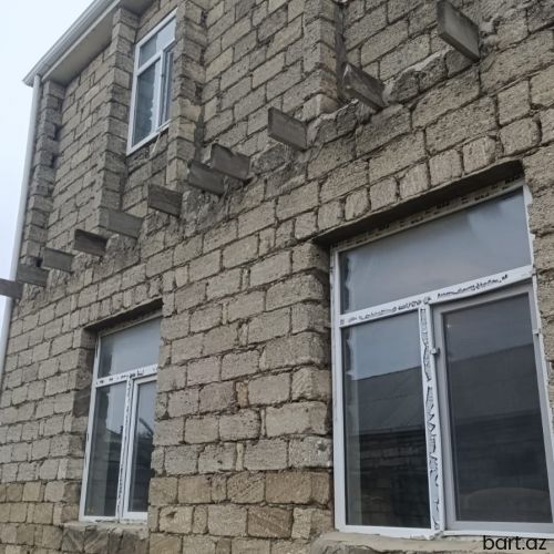 4 otaqlı həyət evi satılır