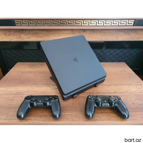 PlayStation 4 Slim