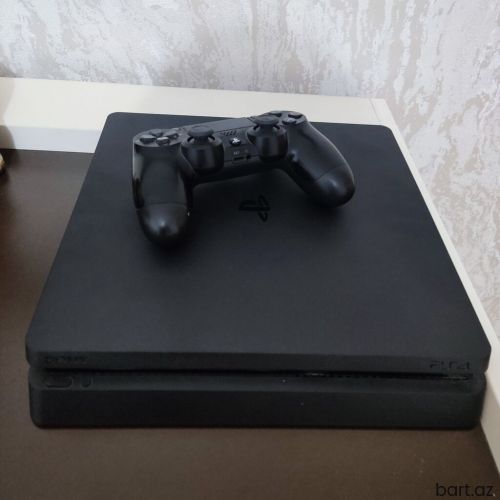 Ps4 slim 1 tb.