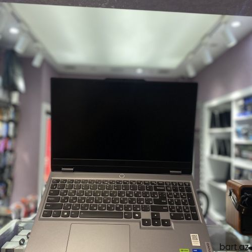  Lenovo LOQ, 15.6 
