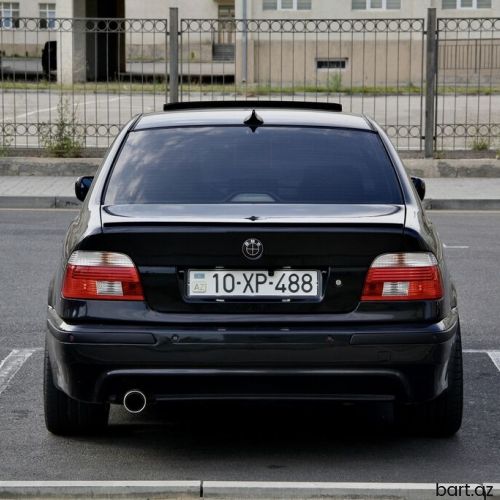 BMW 5 series: 2.8 l | 1999 il 