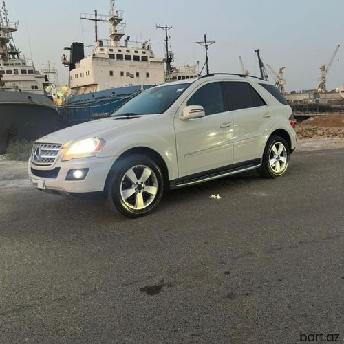 Mercedes-Benz ML 350: 3.5 l | 2010 il