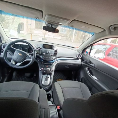 Chevrolet Orlando: 1.8 l | 2012 il 