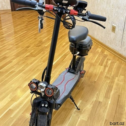 Güclü elektrik skuter 