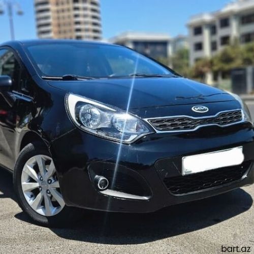 Kia Rio: 1.4 l | 2012 il 