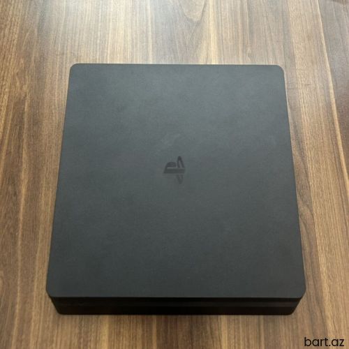 Sony Playstation 4 Slim 