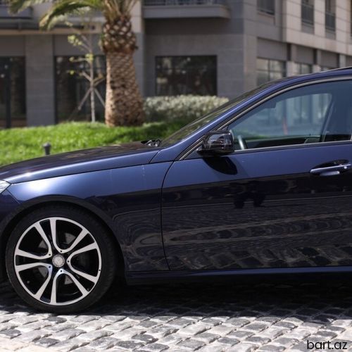 Hyundai Grandeur: 2.2 l | 2015 il 