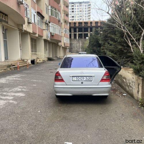 Mercedes-Benz C-Class: 2.2 l | 1996 il 