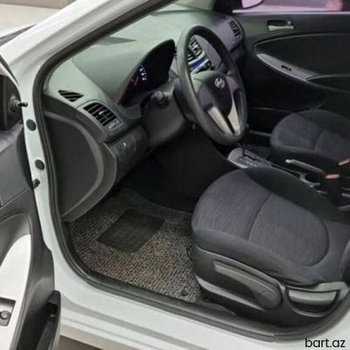 Hyundai Accent: 1.4 l | 2018 il