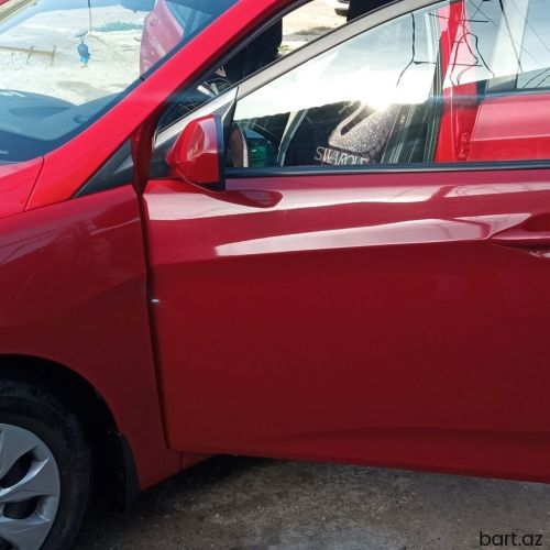 Hyundai Accent: 1.6 l. | 2016 il