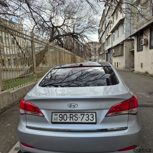 Hyundai i40: 2 l | 2012 il 