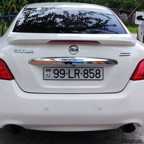 Nissan Maxima: 3.5 l | 2010 il 