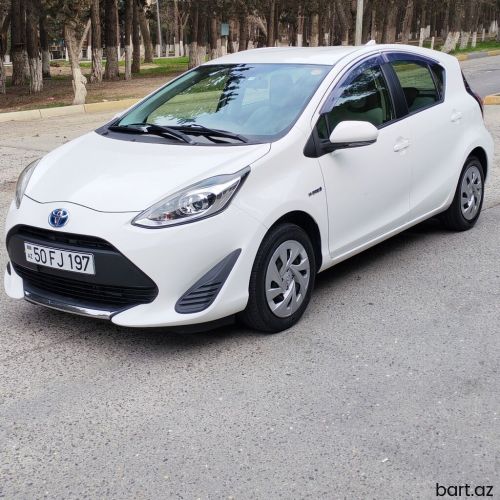 Toyota Aqua: 1.5 l | 2020 il 