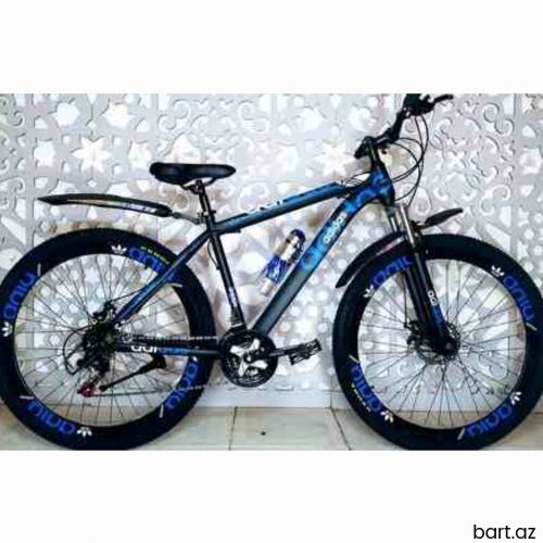 Mavi adidas skorusnoy 26 lıq