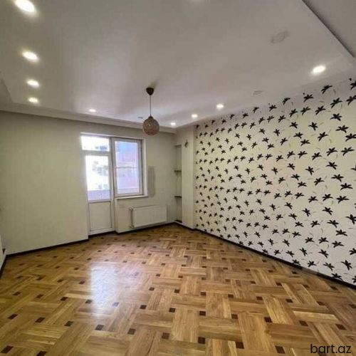 Yeni Yasamalda 3 otaqli mənzil satilir.
