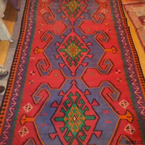 Qedimi kilim