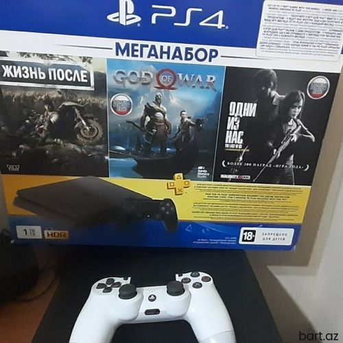 PS4 (Sony Playstation 4)