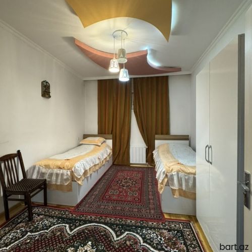 Maştağa qəs. 3 otaqlı həyət evi satilir.