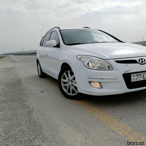 Hyundai i30: 1.6 l. | 2008 il