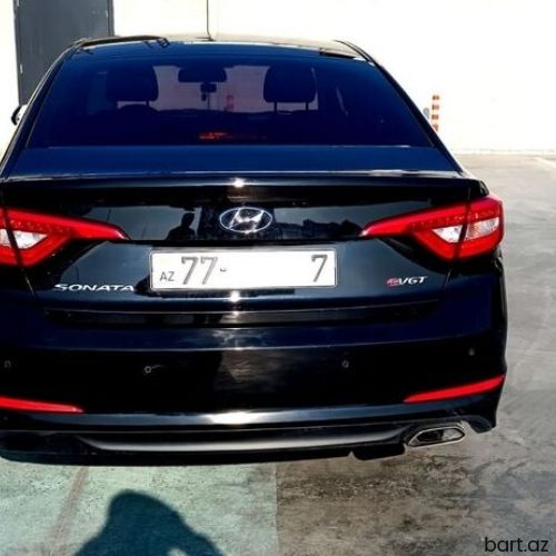 Hyundai Sonata: 1.7 l | 2016 il 
