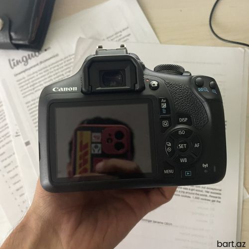 Canon 2000d