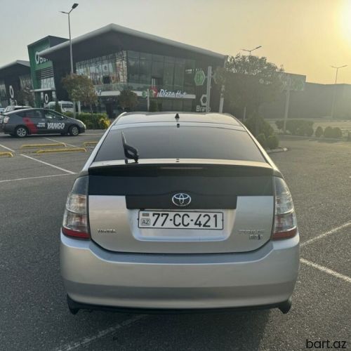 Toyota Prius: 1.5 l | 2007 il