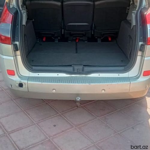 Renault Scenic: 1.5 l | 2007 il 