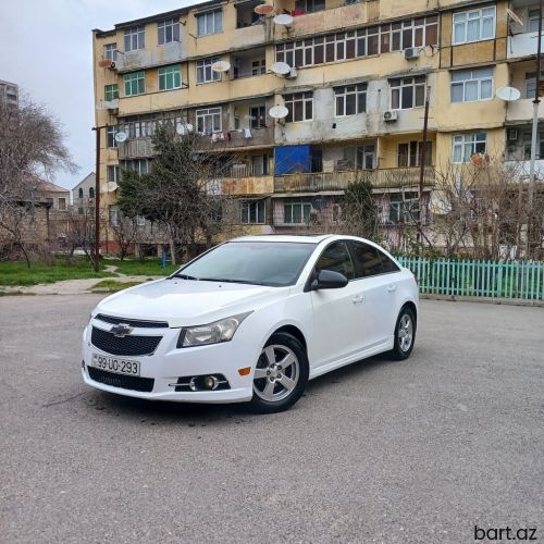 Chevrolet Cruze: 1.4 l | 2015 il