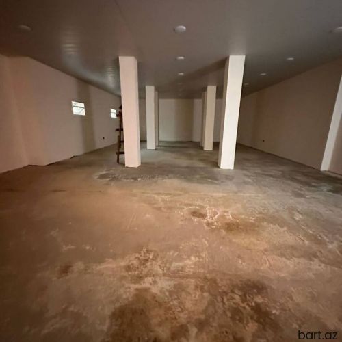 Zabratda 3 otaqlı həyət evi satilir.