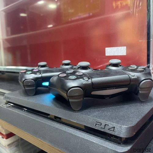  Playstation 4 konsoluna sahib ol!