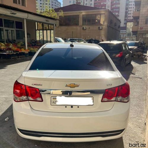 Chevrolet Cruze: 1.4 l. | 2015 il
