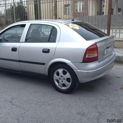 Opel Astra: 1.6 l. | 1999 il 