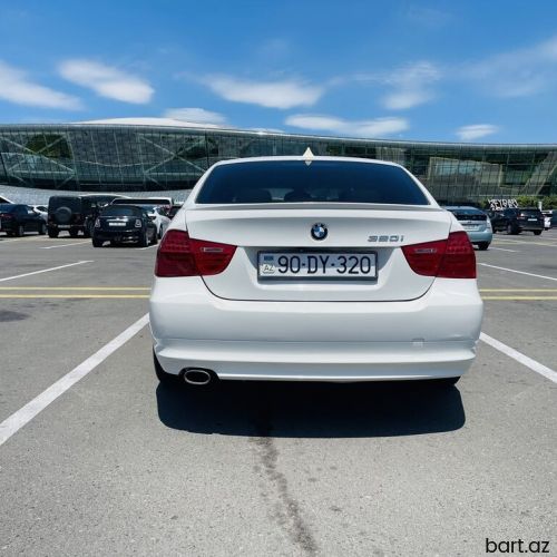 BMW 3 series: 2 l | 2009 il 