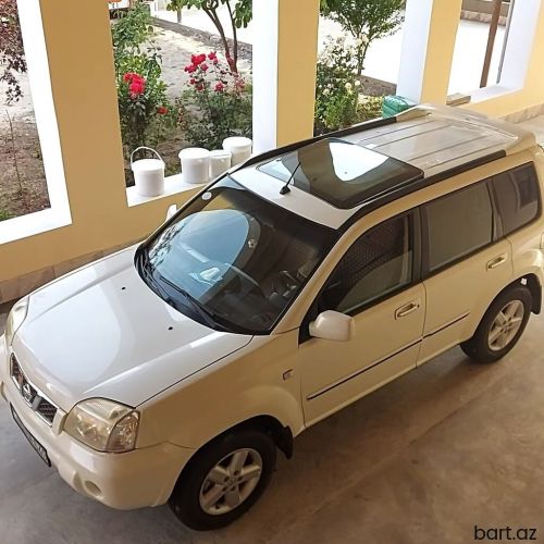 Nissan X-Trail: 2.5 l | 2004 il